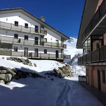 La Marmotta Bianca In Out * Breuil-Cervinia