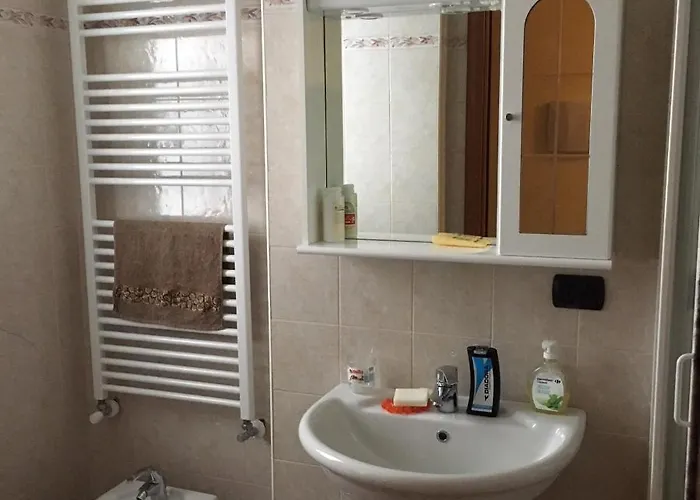 La Marmotta Bianca In Out * 브루일서비니아